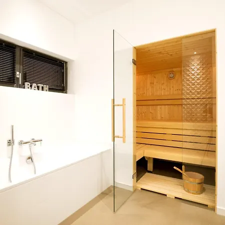 Dom wakacyjny Haus Berta Exklusives Architektenhaus Fehmarn, Strandnah